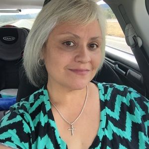 Meet your Posher, Carla